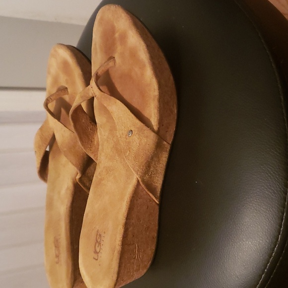 UGG Brook suede thong wedge sandals in tan size 9 - Picture 3 of 8